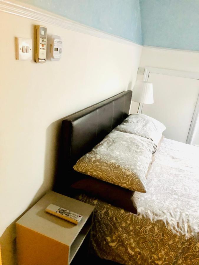 Apartament Ac Hideout Rochford Zewnętrze zdjęcie