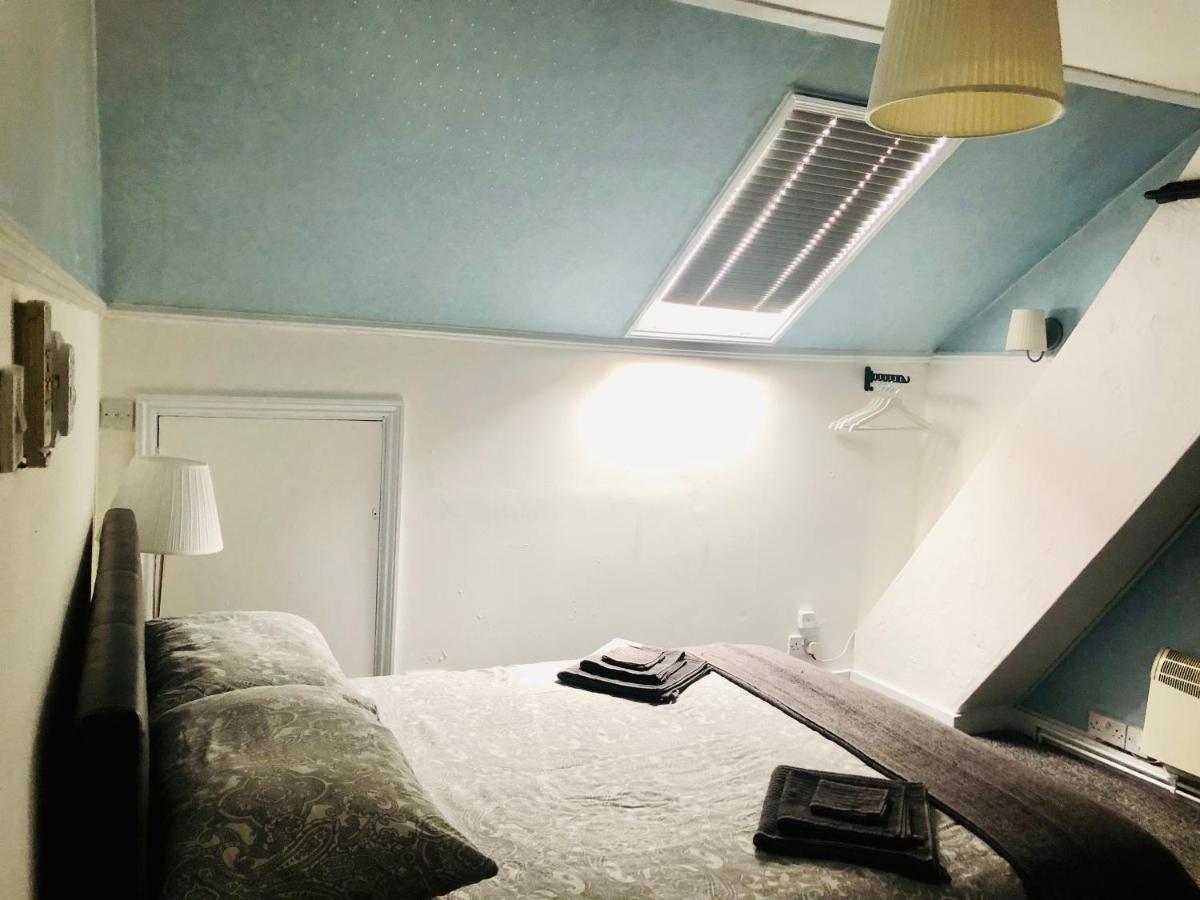 Apartament Ac Hideout Rochford Zewnętrze zdjęcie